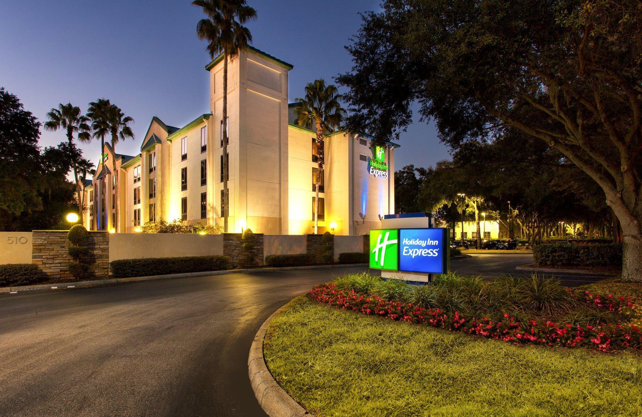 Holiday Inn Express Tampa-Brandon, An Ihg Hotel Экстерьер фото